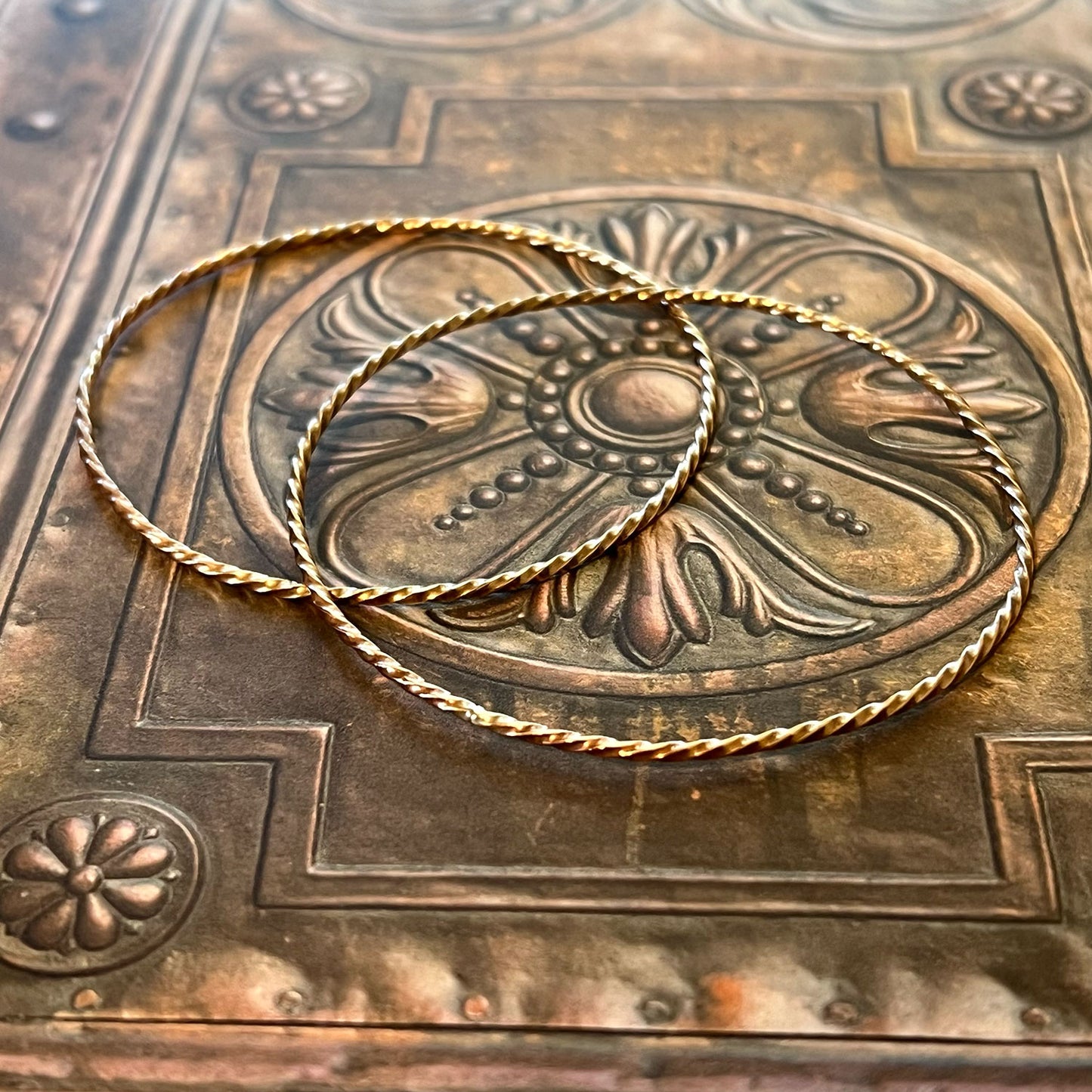 BRONZE BRACELETS - CIRCLE OF LOVE TALISMAN