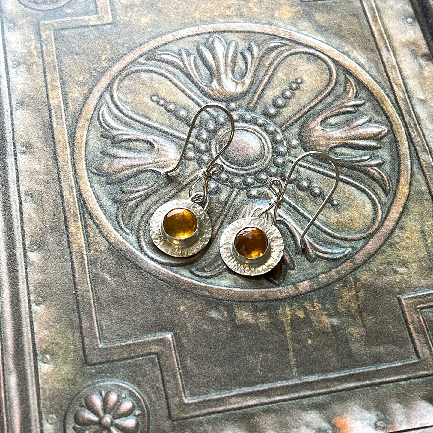 STERLING SILVER CITRINE BEZEL EARRINGS - I BOW TALISMAN