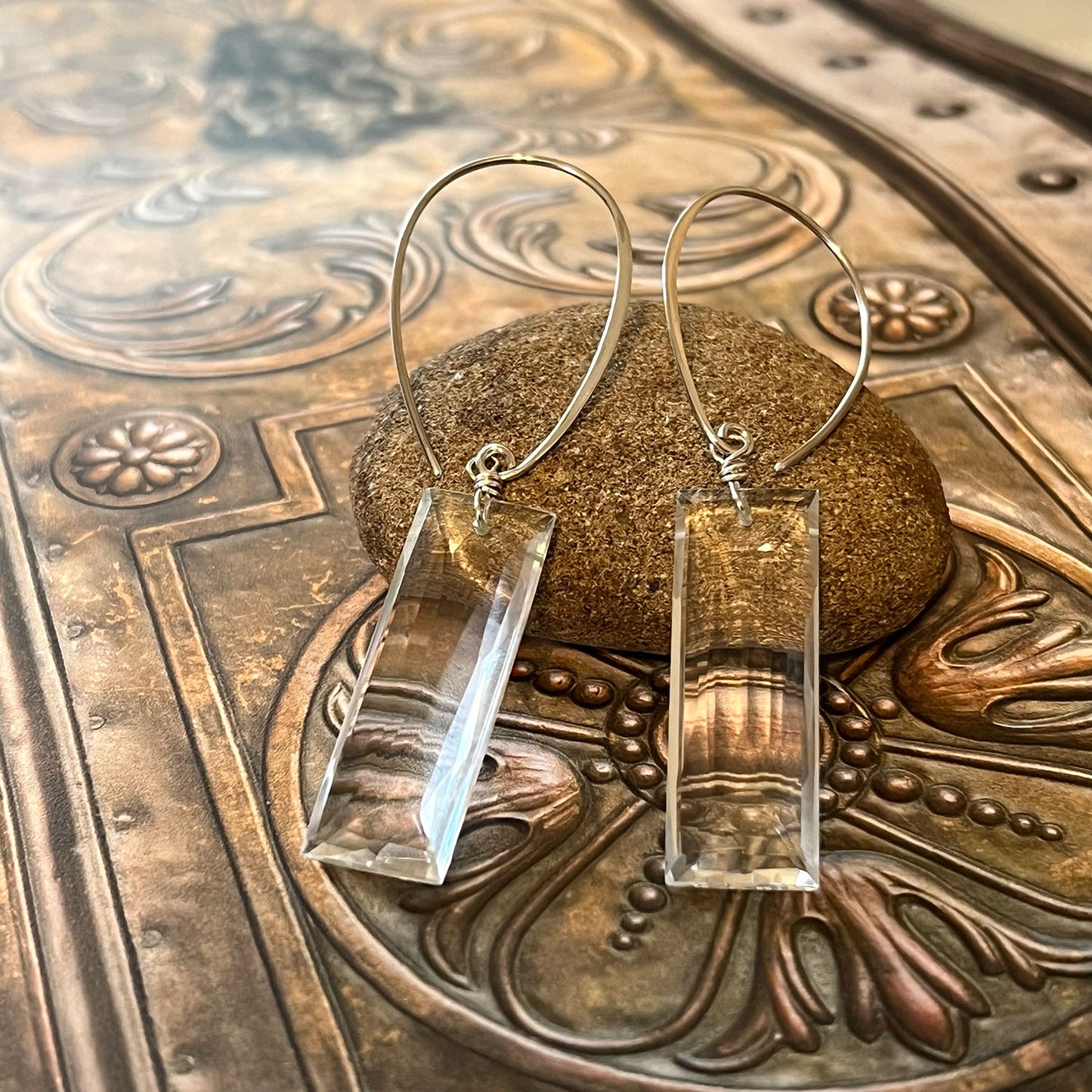 STERLING SILVER CLEAR QUARTZ EARRINGS - POWER TO ELEVATE TALISMAN
