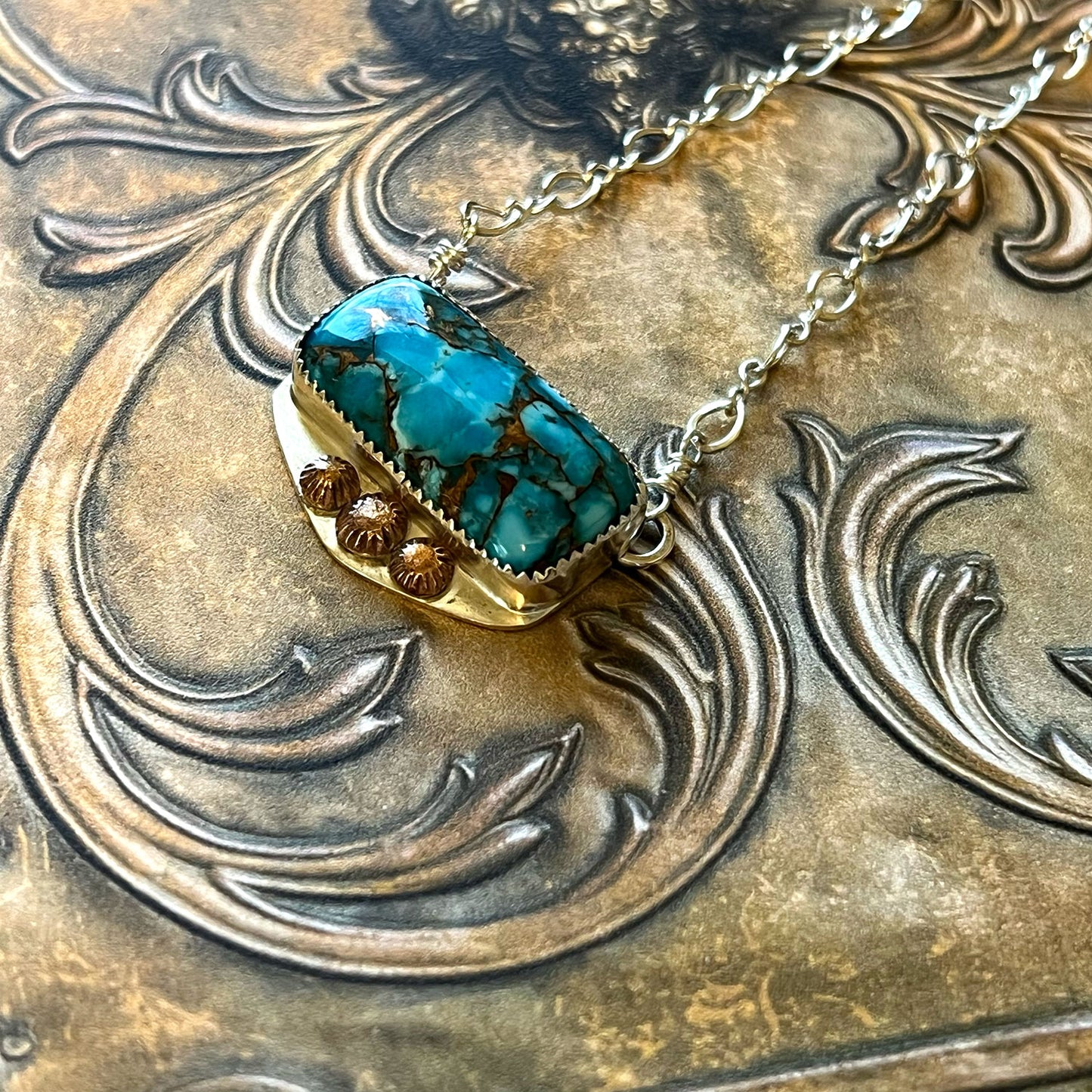 STERLING SILVER KINGMAN TURQUOISE NECKLACE - HEAVEN AND EARTH TALISMAN