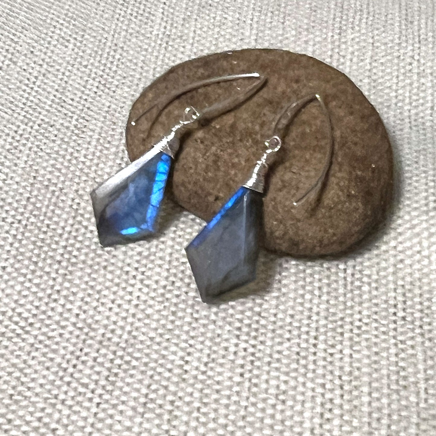STERLING SILVER LABRADORITE EARRINGS - ORIGINALITY TALISMAN