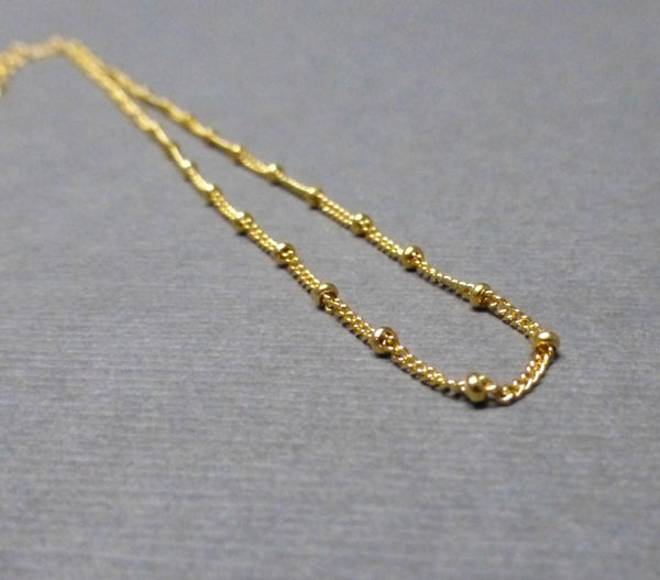 GOLD FILLED CURB WITH BEAD CHAIN 2MM 18 INCHES