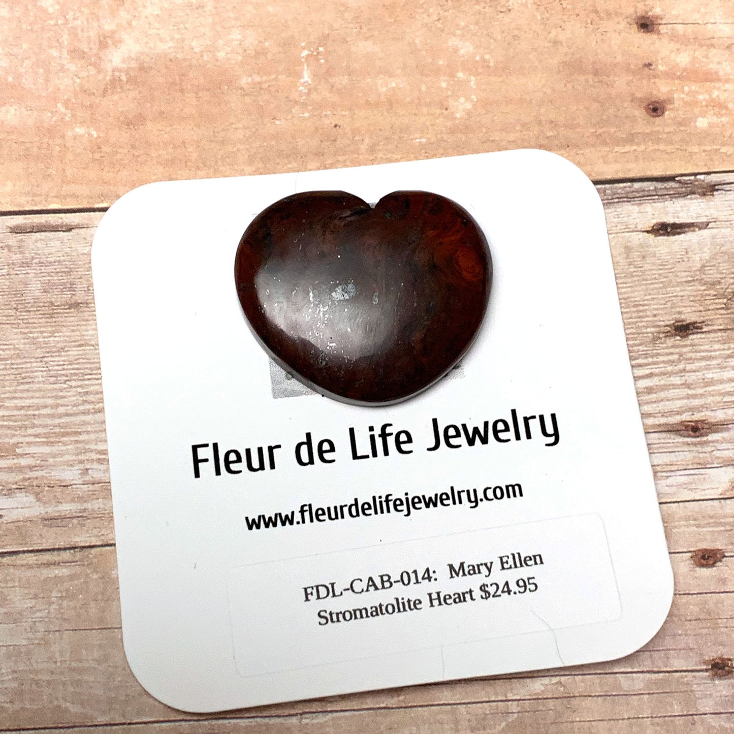 MARY ELLEN JASPER HEART CABOCHON. DEEP RED. 34MM x 26MM x 4MM.