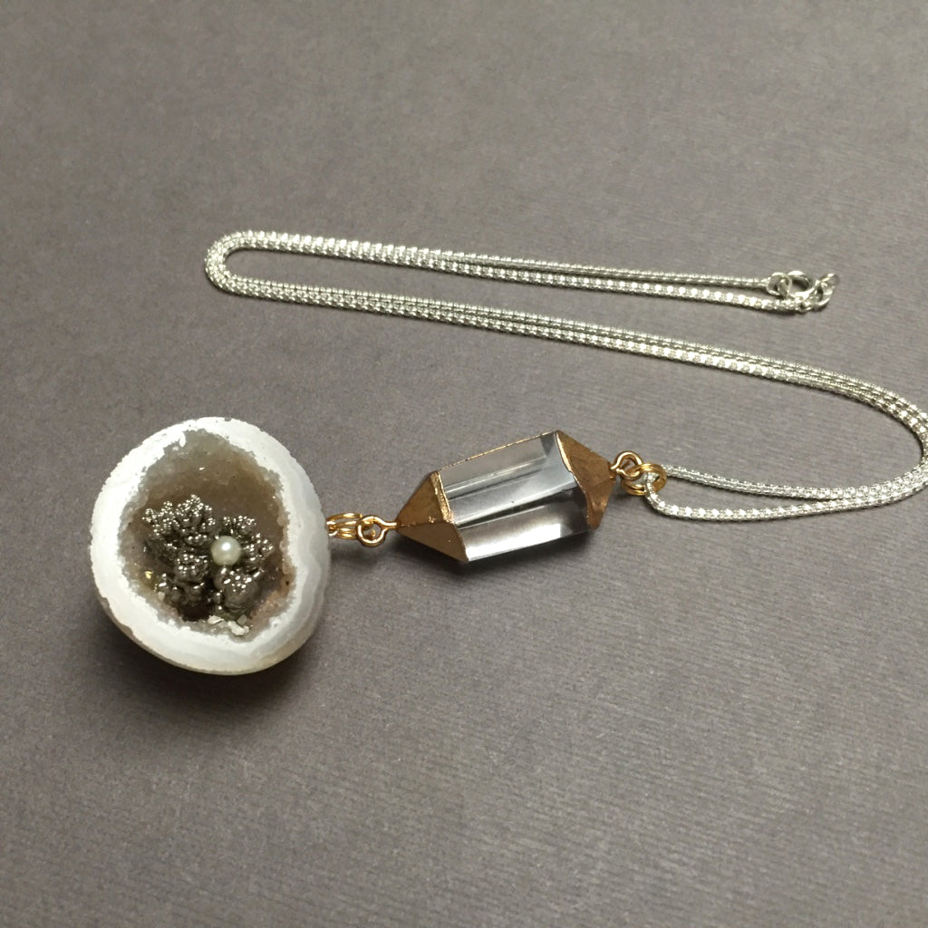 STERLING SILVER MINI THUNDER EGG GEODE WITH PEARL NECKLACE - SEED OF LOVE TALISMAN