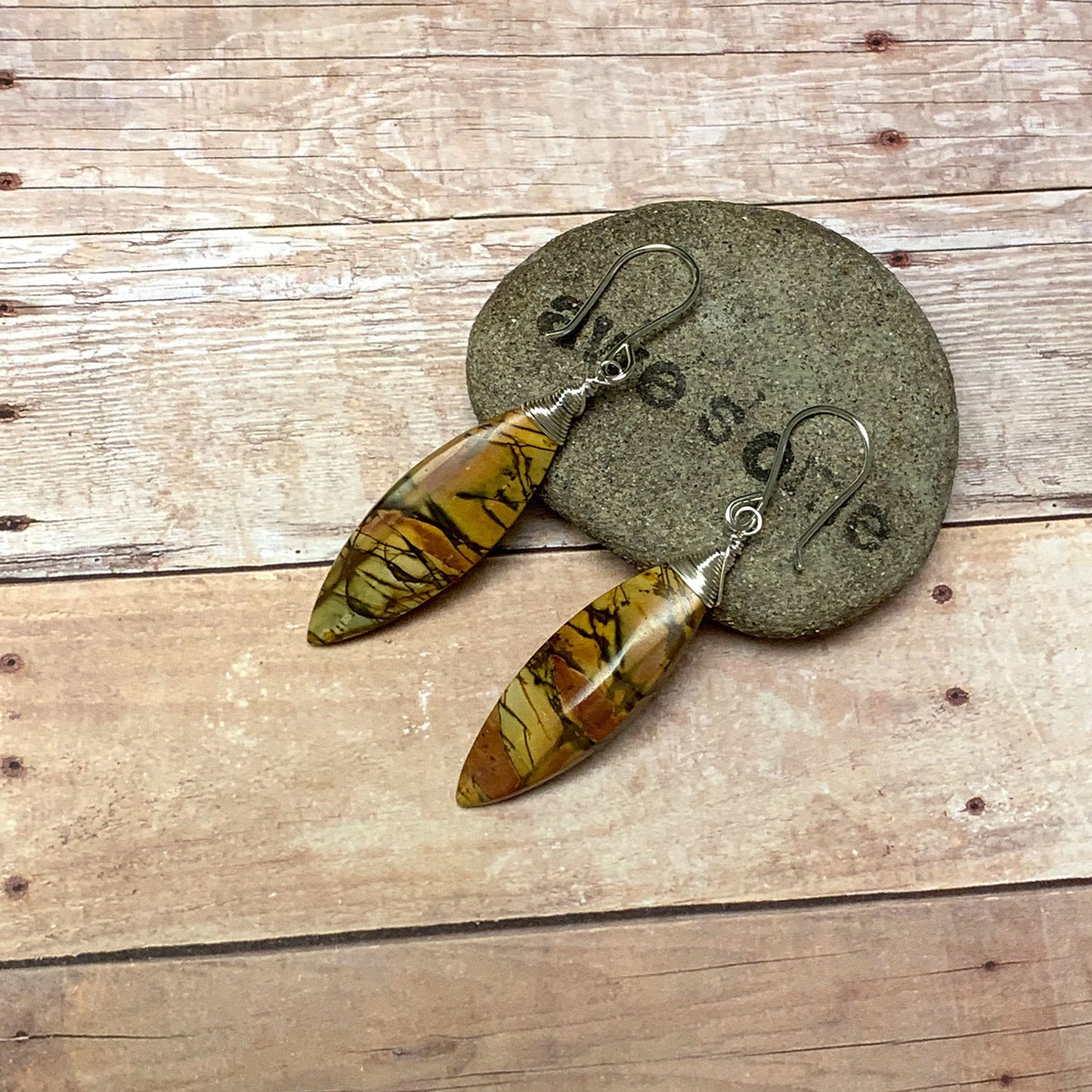 CHERRY CREEK JASPER EARRINGS - MOTHER EARTH TALISMAN