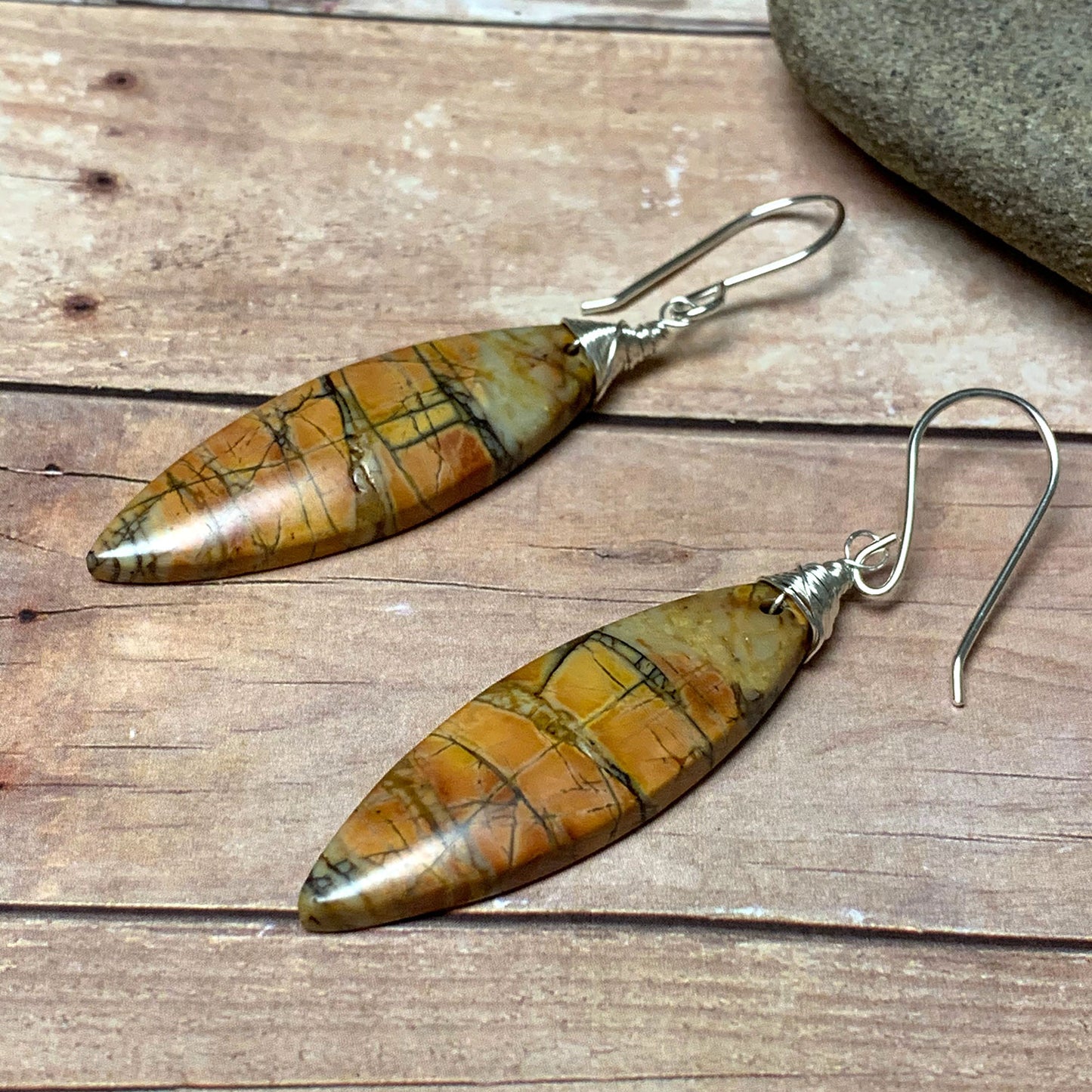 CHERRY CREEK JASPER EARRINGS - MOTHER EARTH TALISMAN