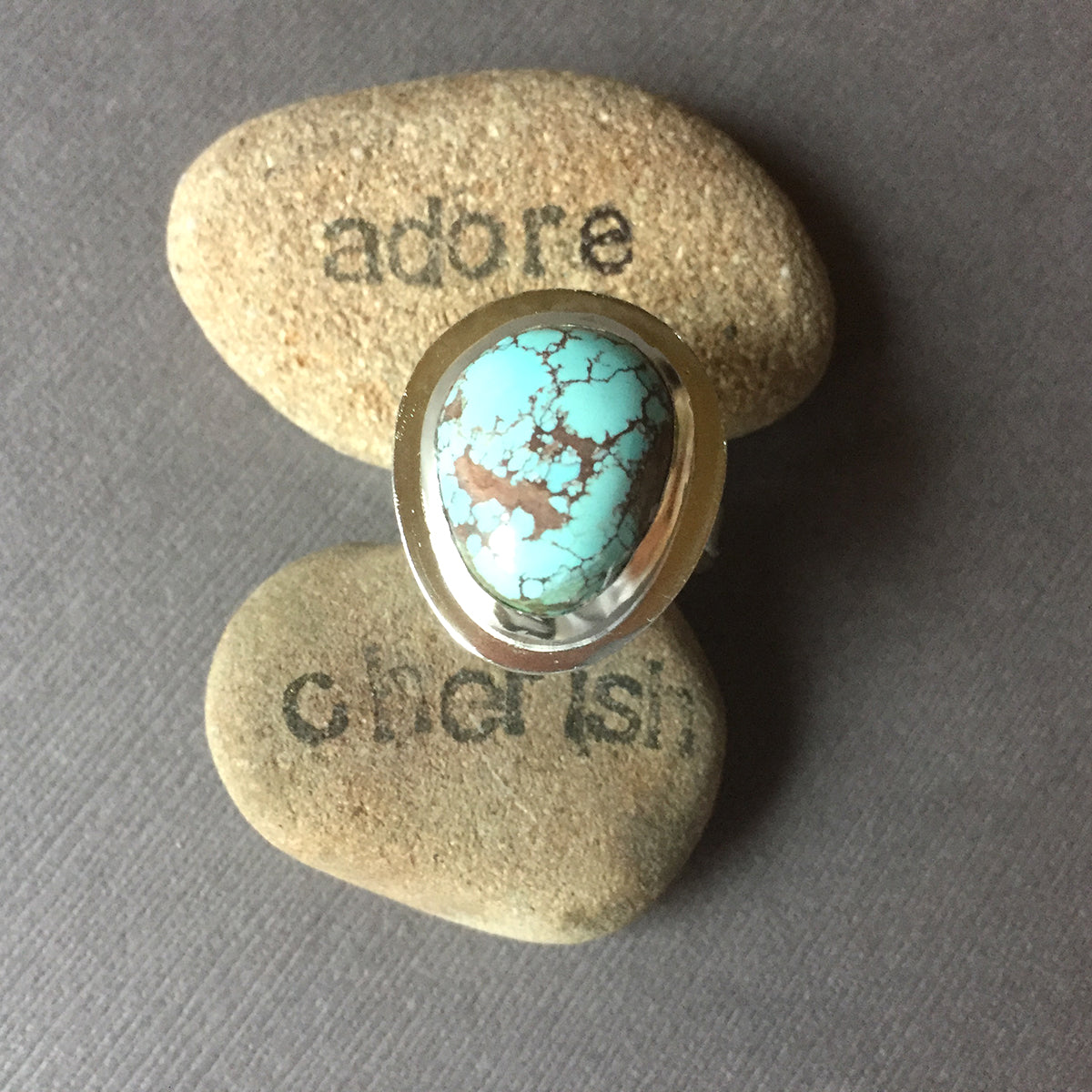 STERLING SILVER TURQUOISE HAMMERED BEZEL RING - I HEAL WITH LOVE TALISMAN