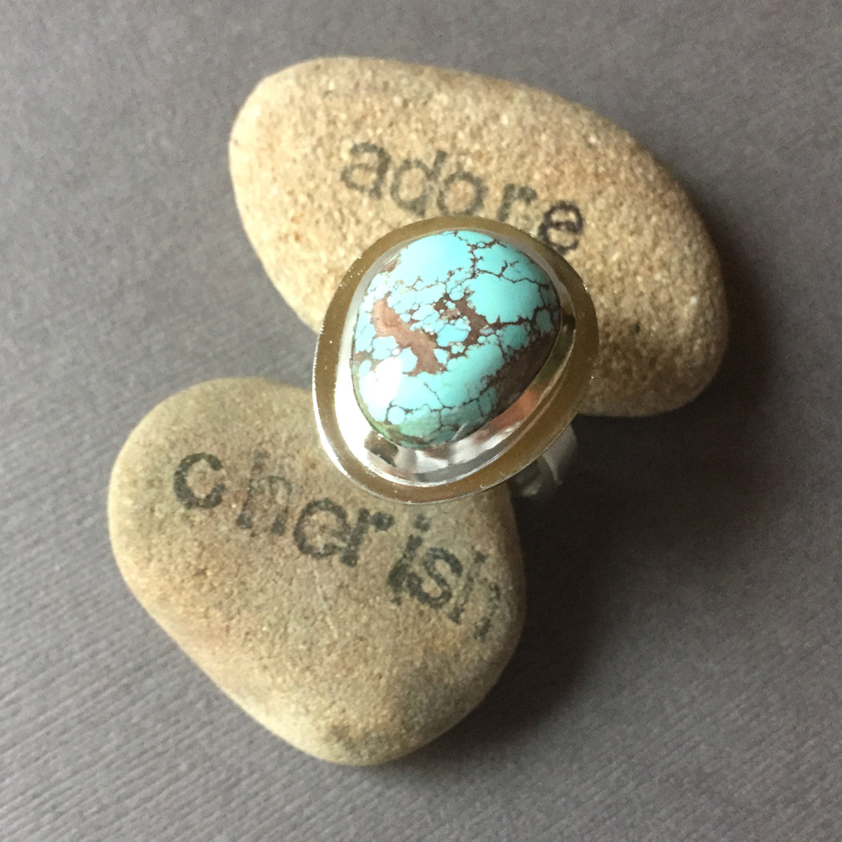 STERLING SILVER TURQUOISE HAMMERED BEZEL RING - I HEAL WITH LOVE TALISMAN