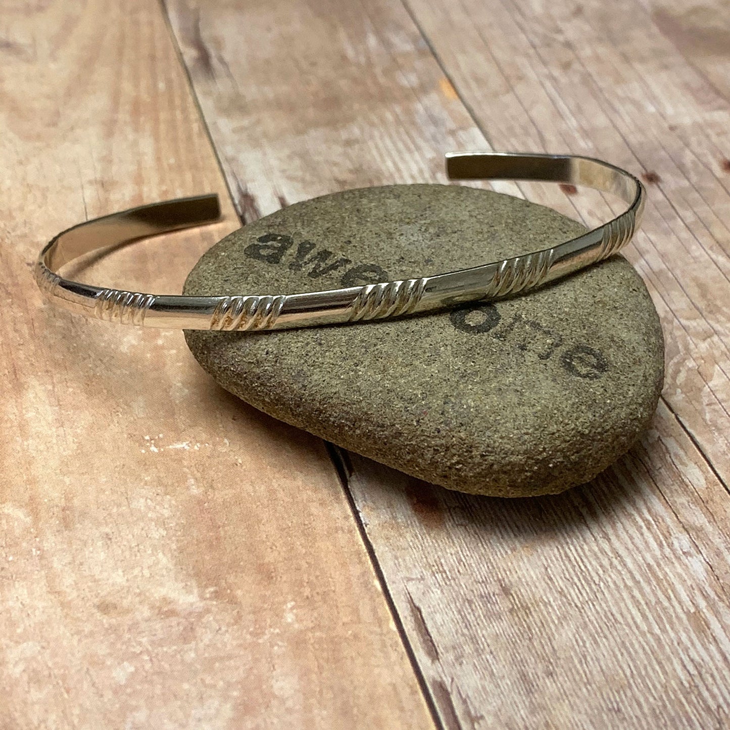 STERLING SILVER PATTERNED BRACELET - MIRROR OF THE SOUL TALISMAN
