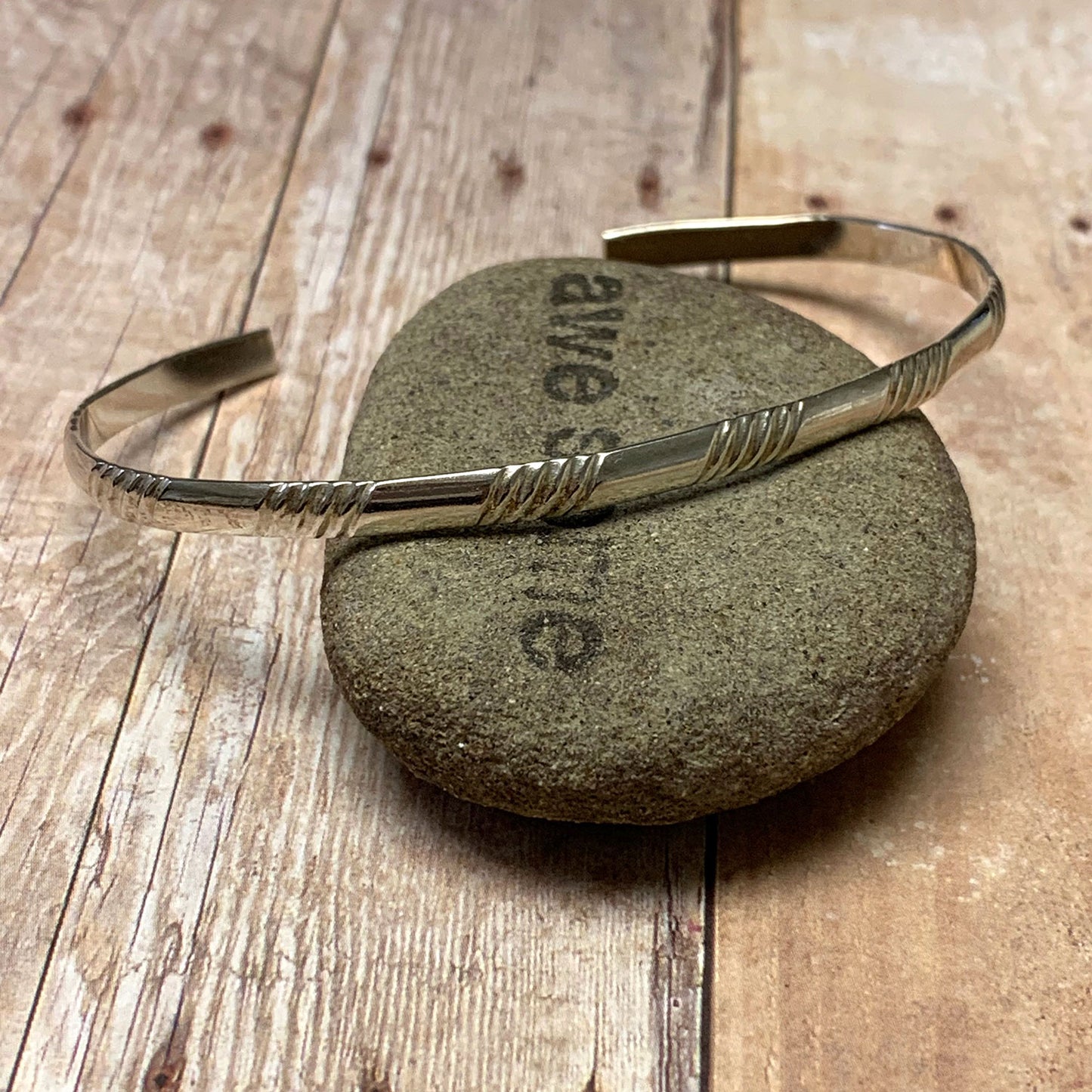 STERLING SILVER PATTERNED BRACELET - MIRROR OF THE SOUL TALISMAN