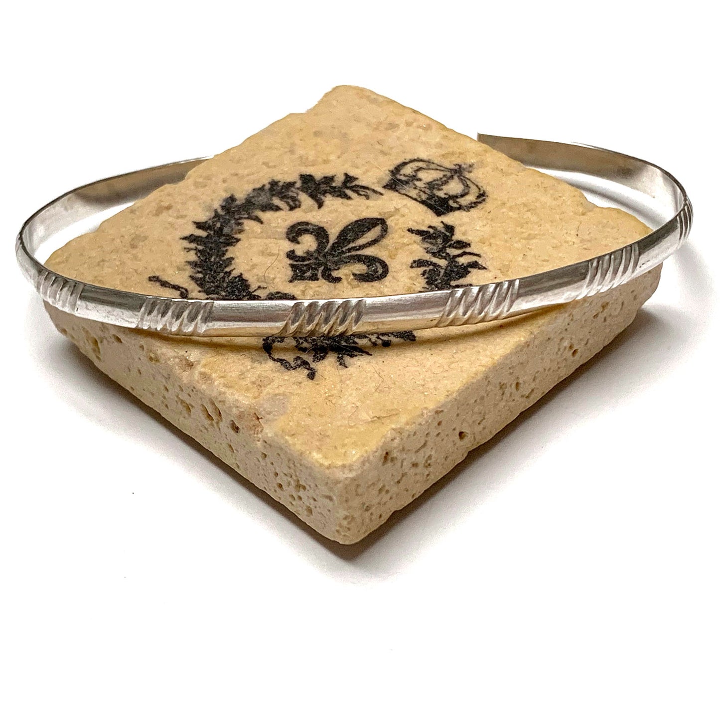 STERLING SILVER PATTERNED BRACELET - MIRROR OF THE SOUL TALISMAN