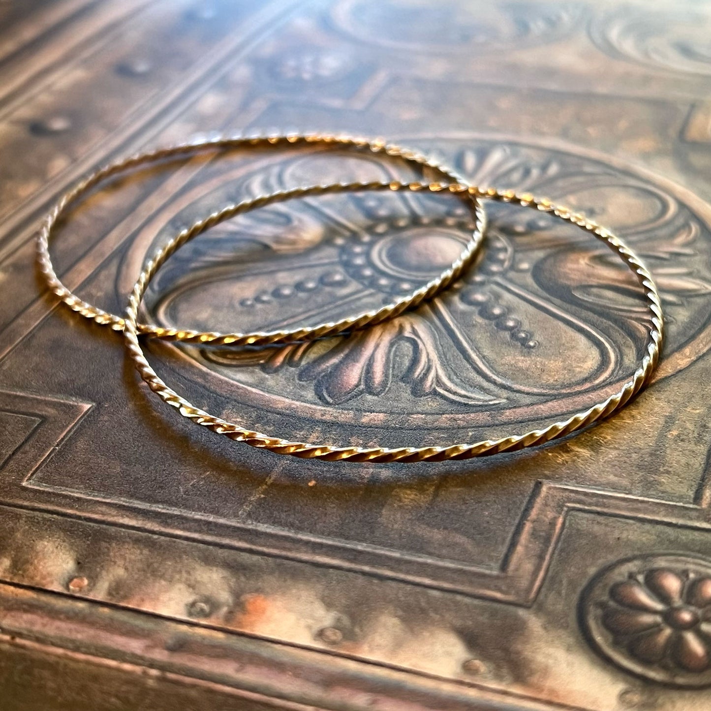 BRONZE BRACELETS - CIRCLE OF LOVE TALISMAN
