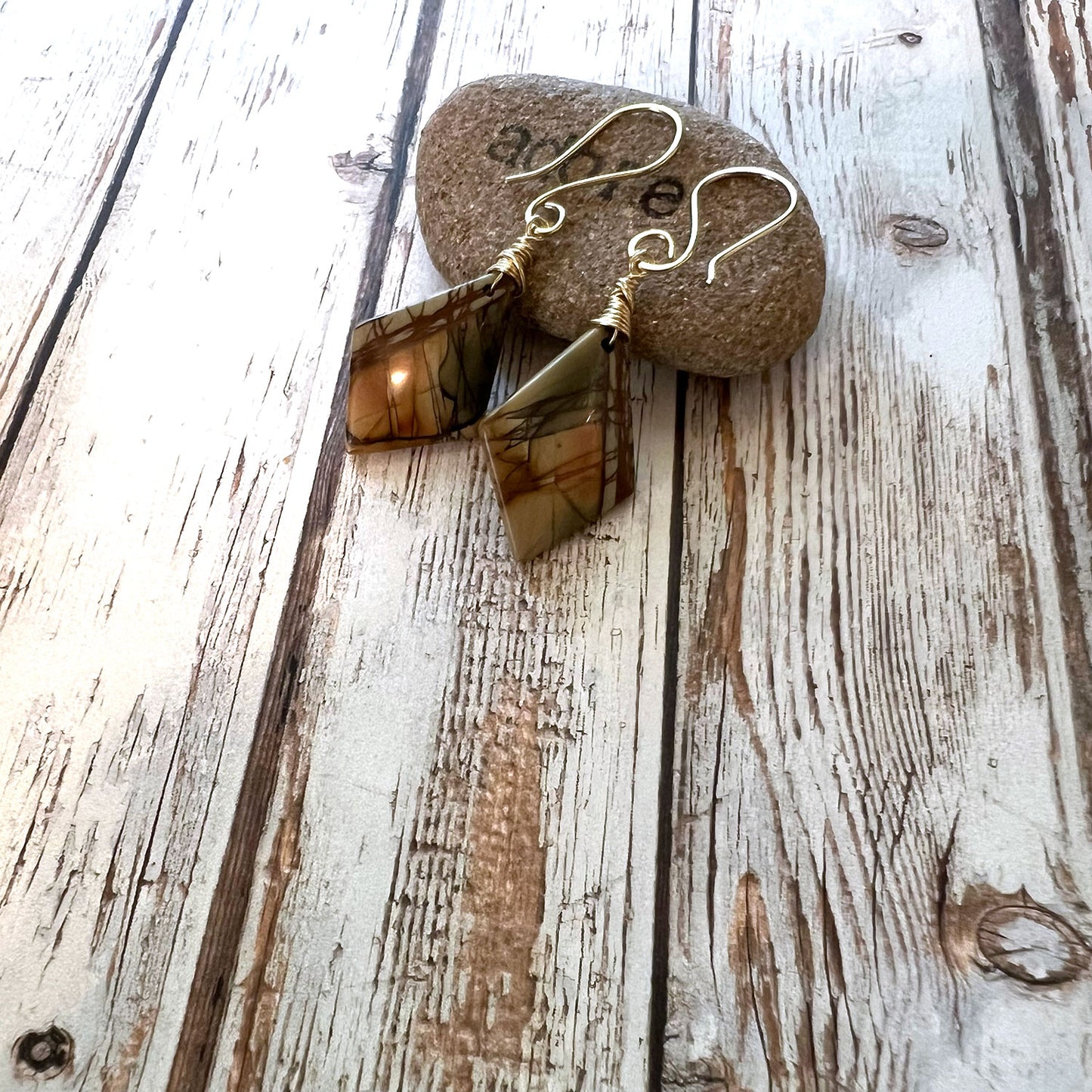 CHERRY CREEK JASPER EARRINGS - MOTHER EARTH TALISMAN