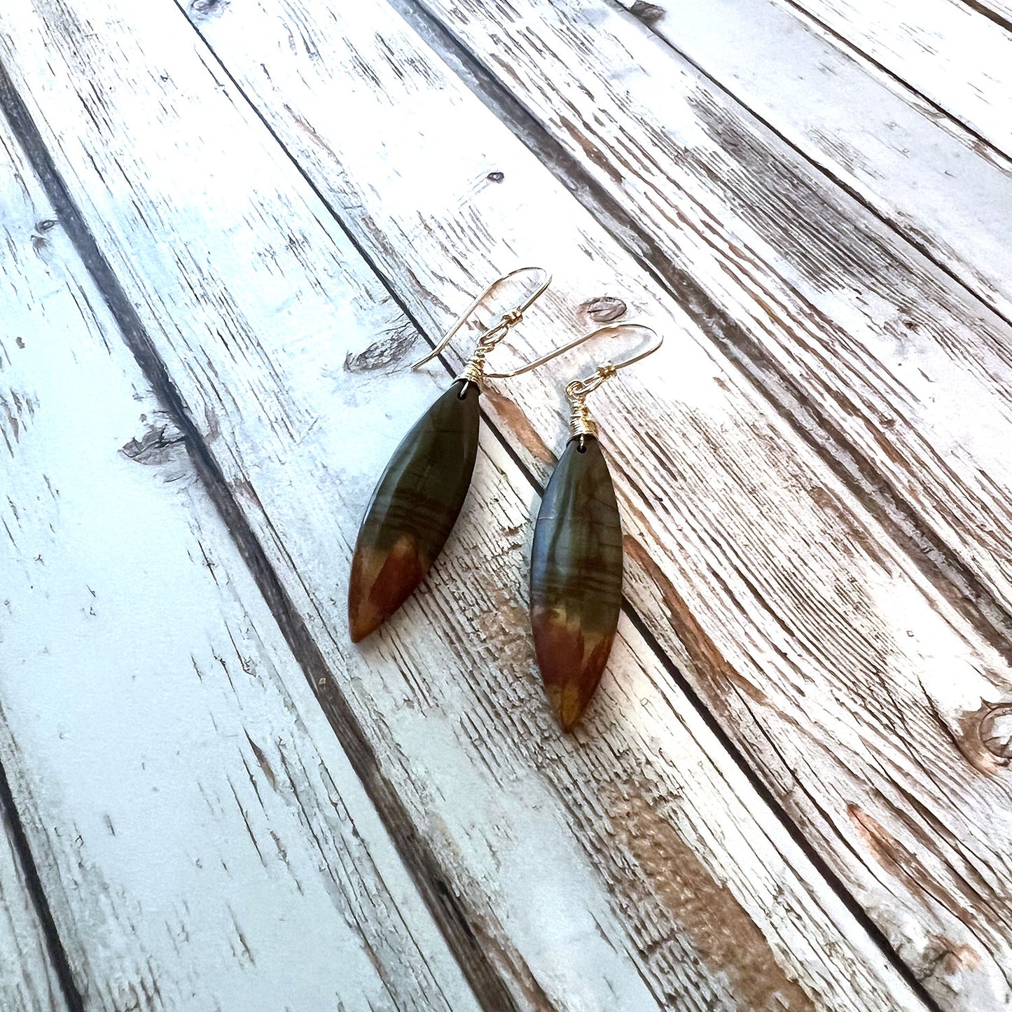 CHERRY CREEK JASPER EARRINGS - MOTHER EARTH TALISMAN