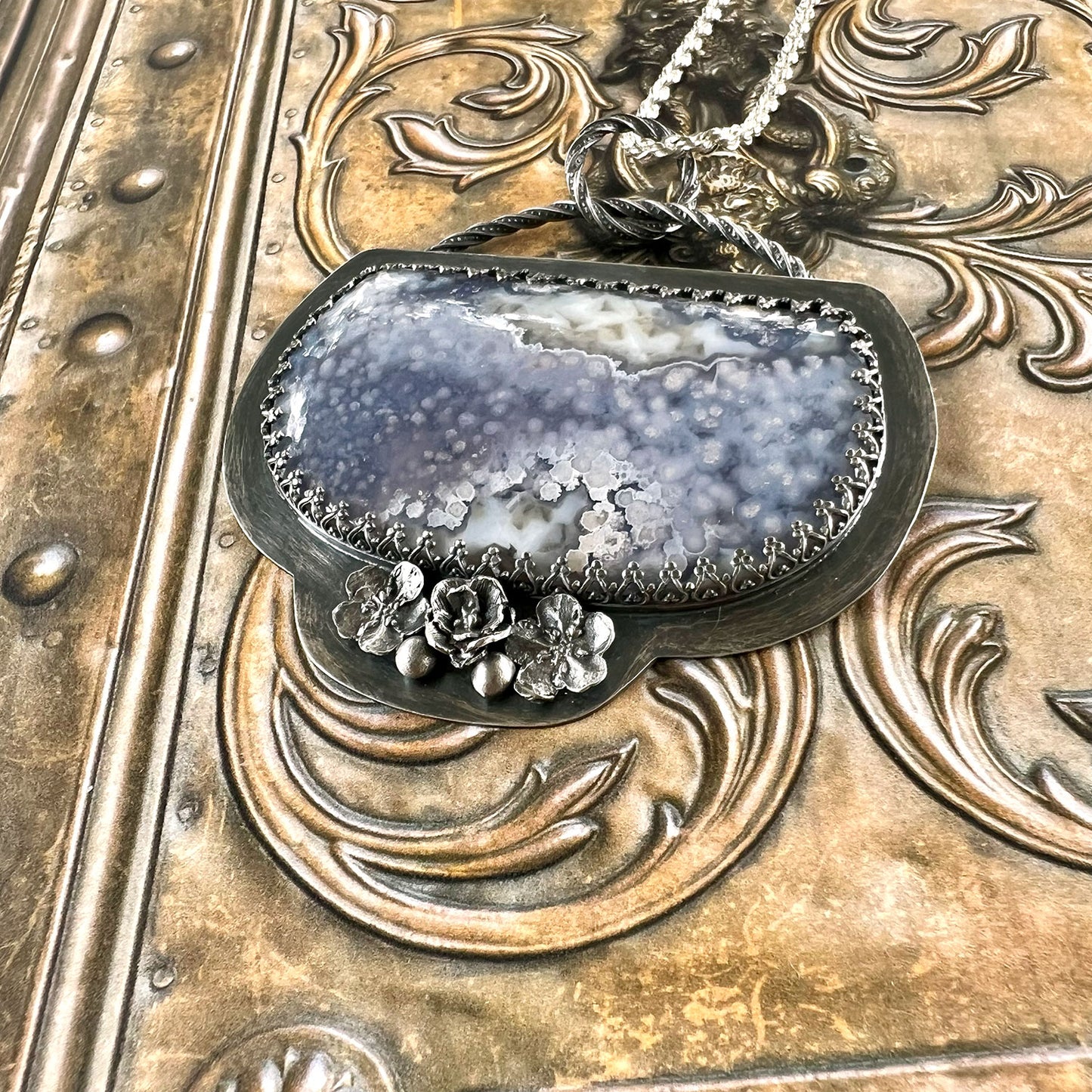 STERLING SILVER BLUE FLORAL PLUME AGATE NECKLACE - PROTECTIVE EMBRACE TALISMAN