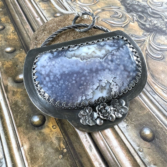 STERLING SILVER BLUE FLORAL PLUME AGATE NECKLACE - PROTECTIVE EMBRACE TALISMAN