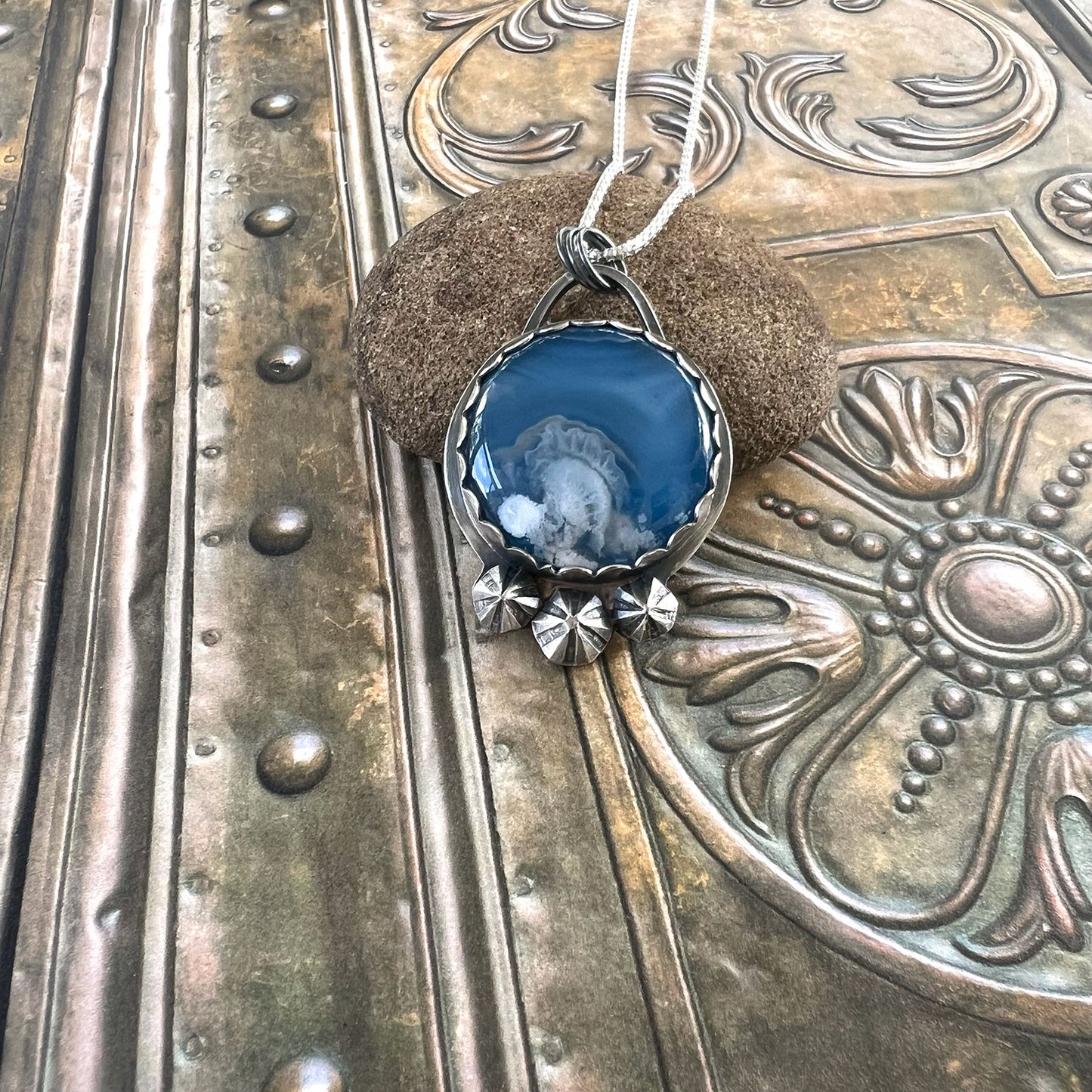 STERLING SILVER BLUE PLUME AGATE NECKLACE - PROTECTIVE EMBRACE TALISMAN