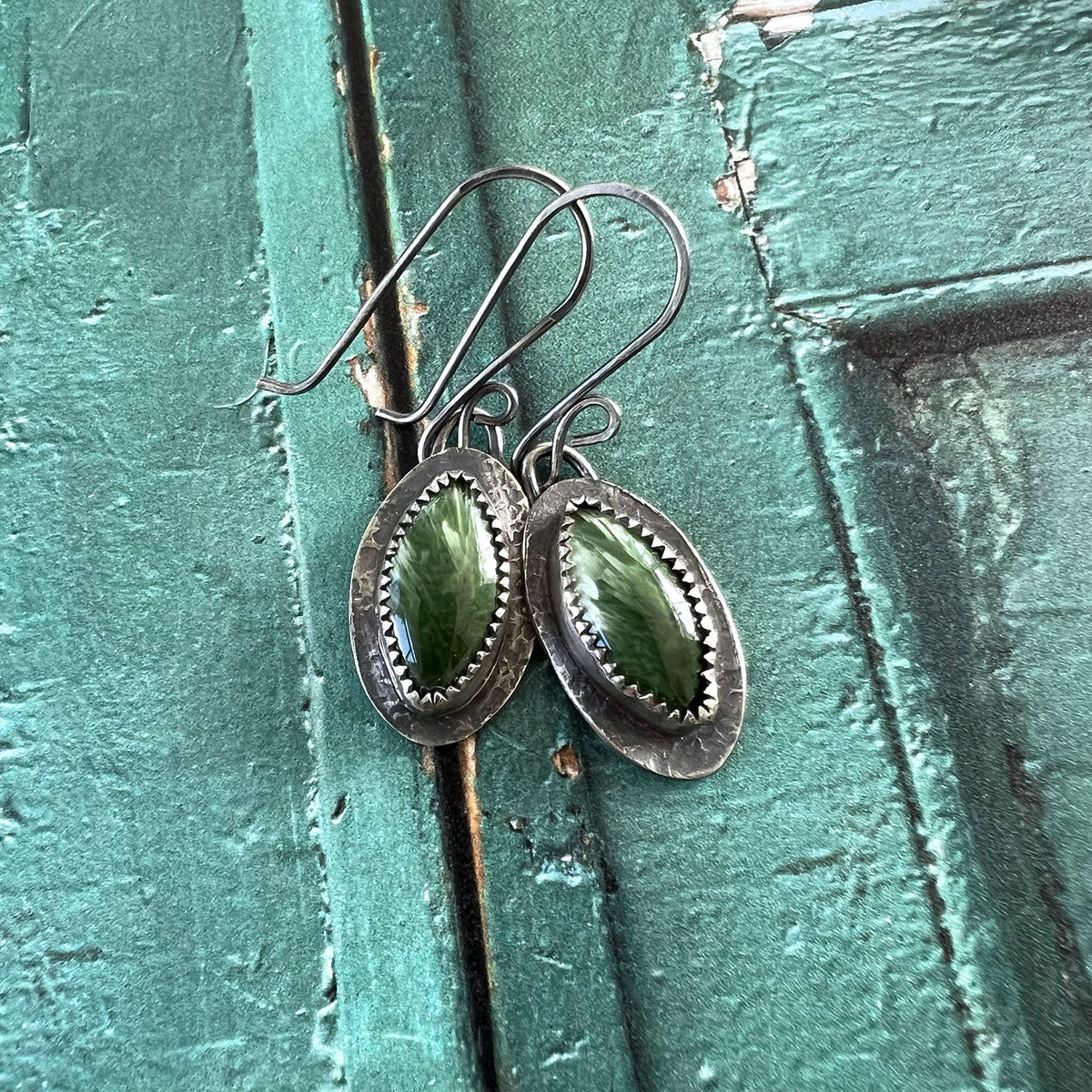 STERLING SILVER BRIDEWELL STONE EARRINGS - SYNCH ME TALISMAN