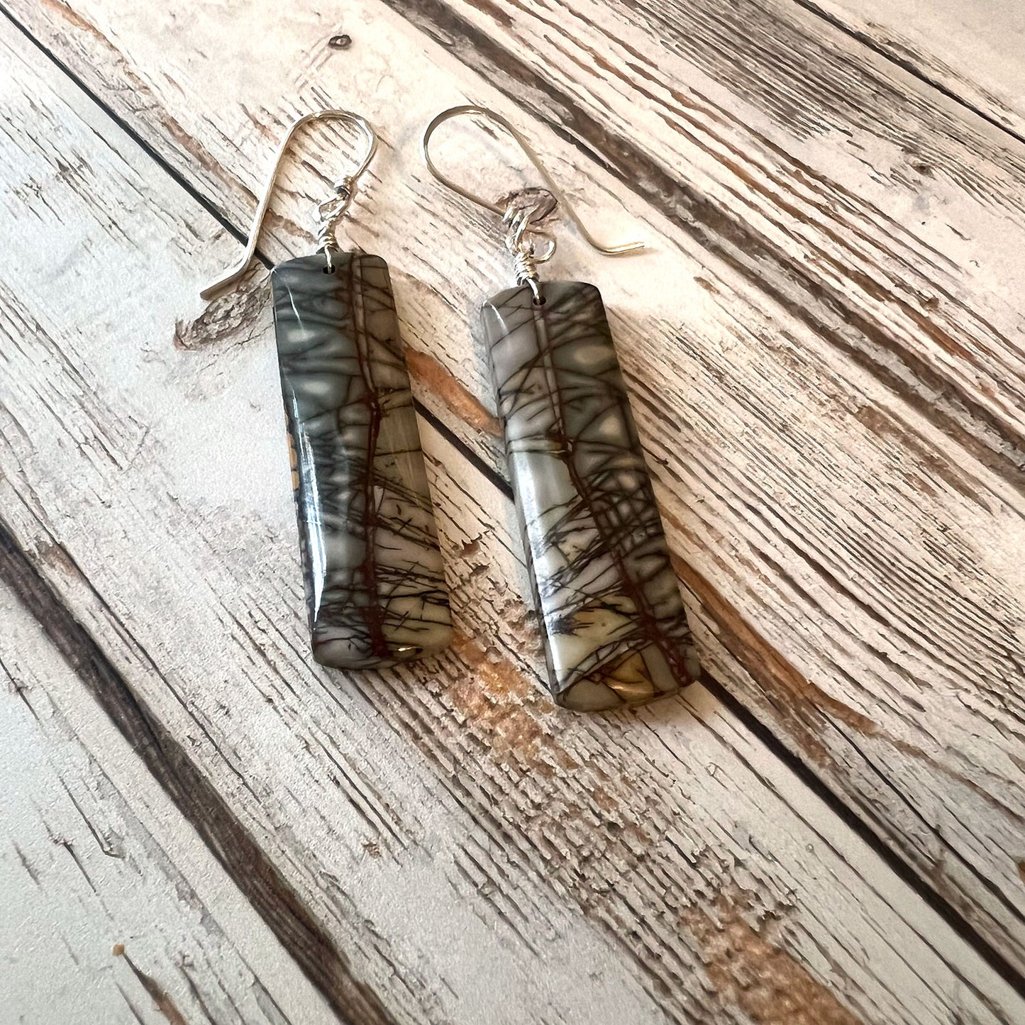 CHERRY CREEK JASPER EARRINGS - MOTHER EARTH TALISMAN
