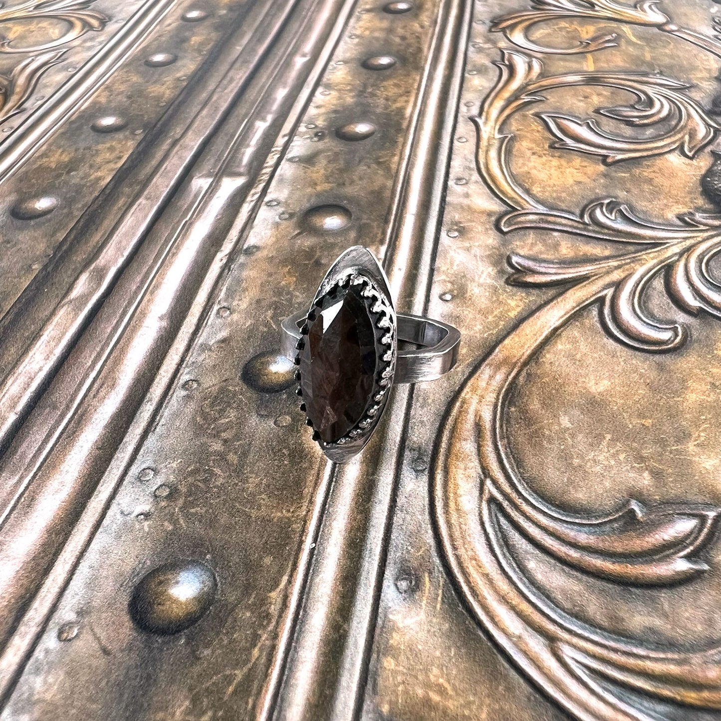 STERLING SILVER CHOCOLATE SAPPHIRE MARQUISE RING - INSPIRATION TALISMAN