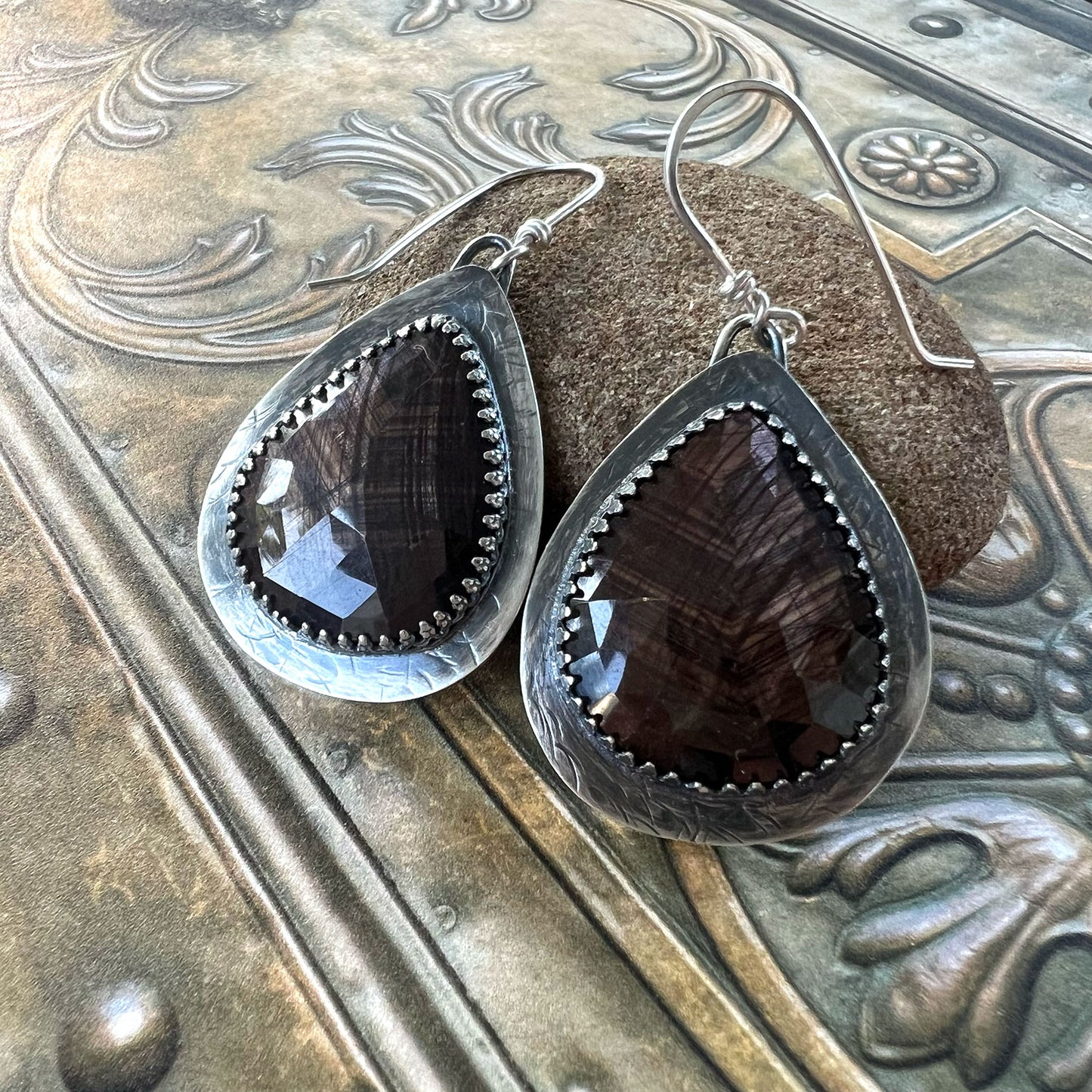STERLING SILVER CHOCOLATE SAPPHIRE TEARDROP EARRINGS - INSPIRATION TALISMAN