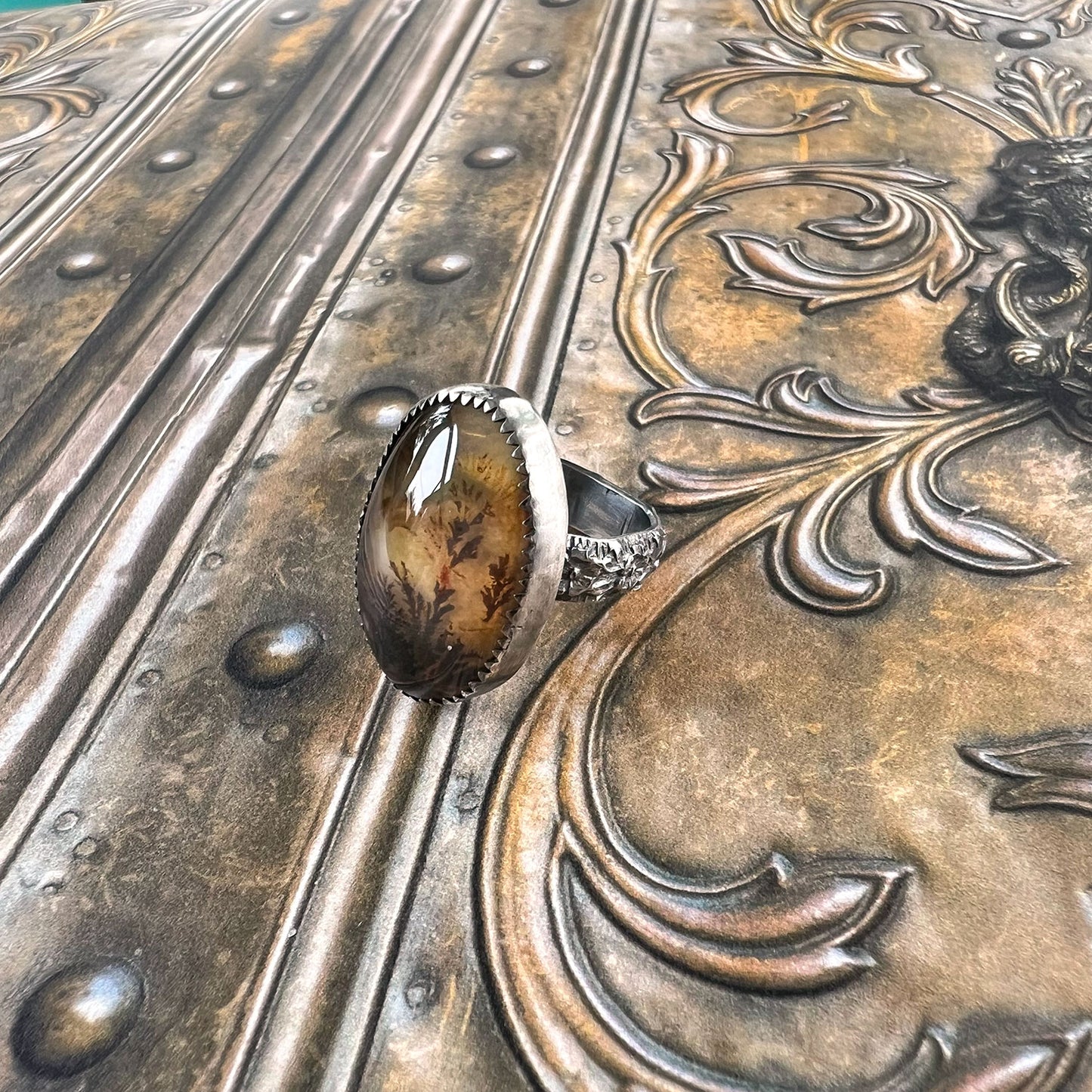 STERLING SILVER DENDRITIC AGATE RING - PROTECTIVE EMBRACE TALISMAN