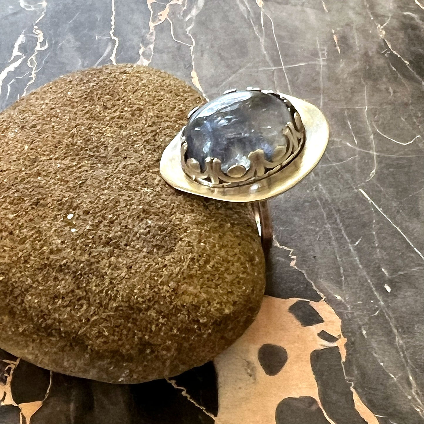 STERLING SILVER DUMORTIERITE IN QUARTZ BEZEL RING - STAND UP TALISMAN