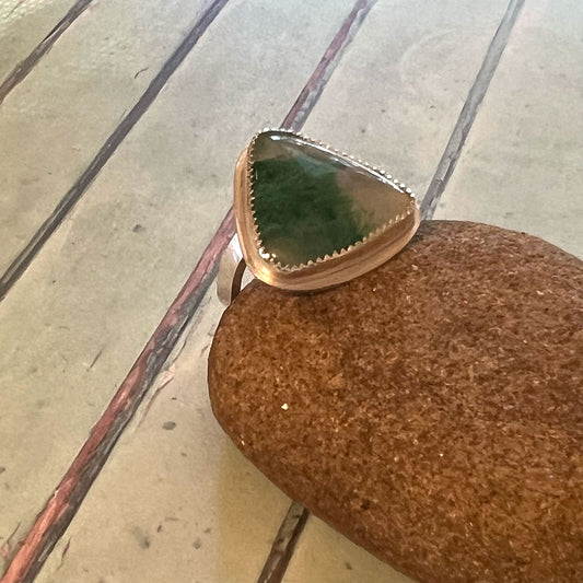 STERLING SILVER MOSS AGATE TRIANGLE RING - PROTECTIVE EMBRACE TALISMAN