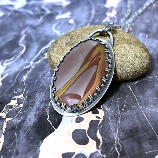 STERLING SILVER NOREENA OVAL NECKLACE - MOTHER EARTH TALISMAN