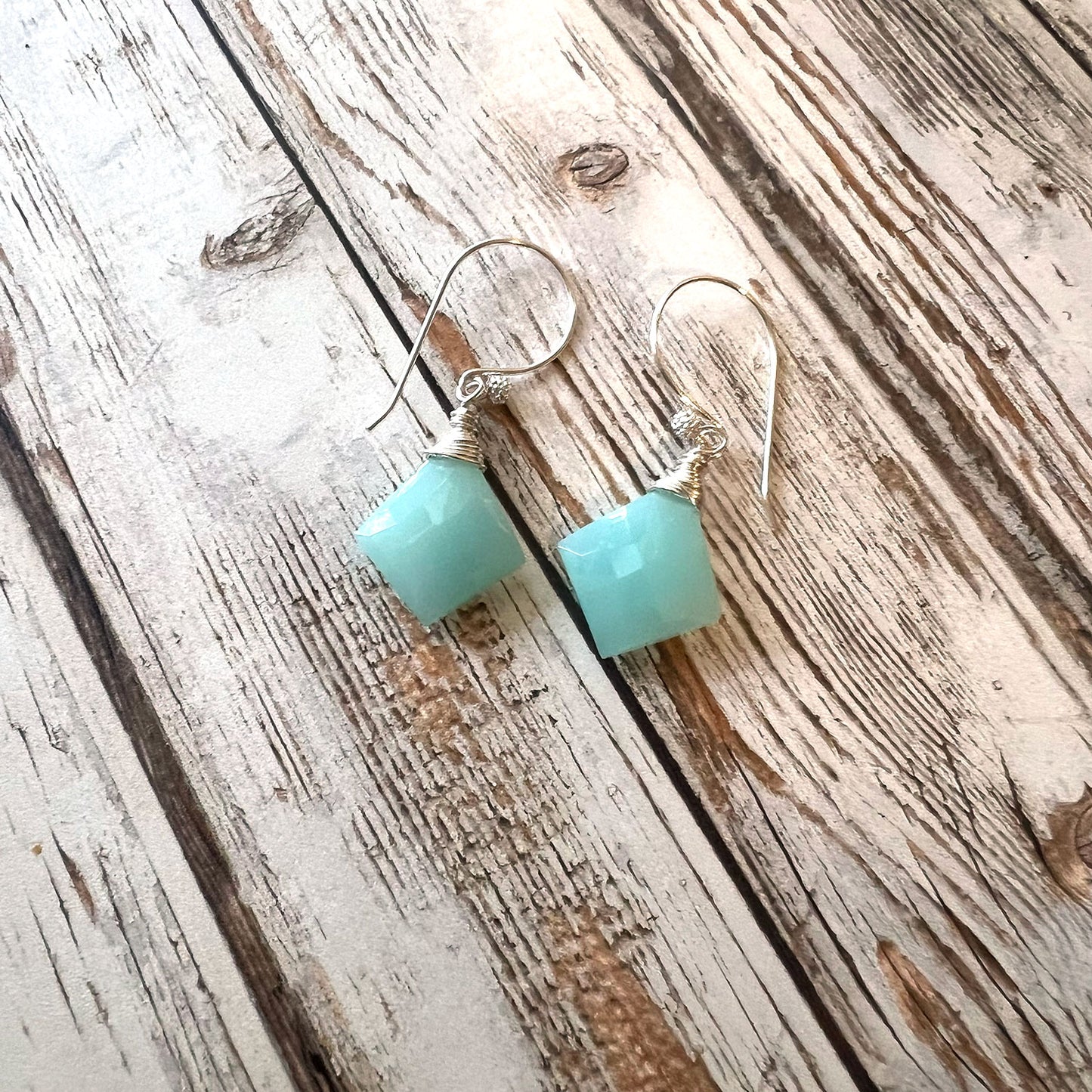 STERLING SILVER PERUVIAN CHALCEDONY EARRINGS - GOOD WILL TALISMAN