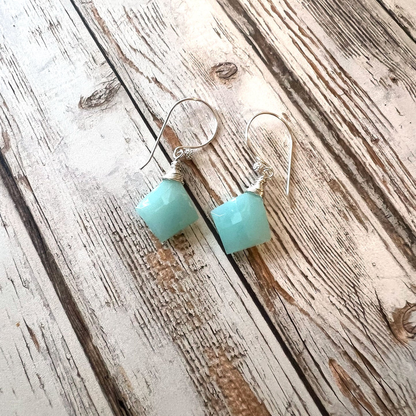 STERLING SILVER PERUVIAN CHALCEDONY EARRINGS - GOOD WILL TALISMAN