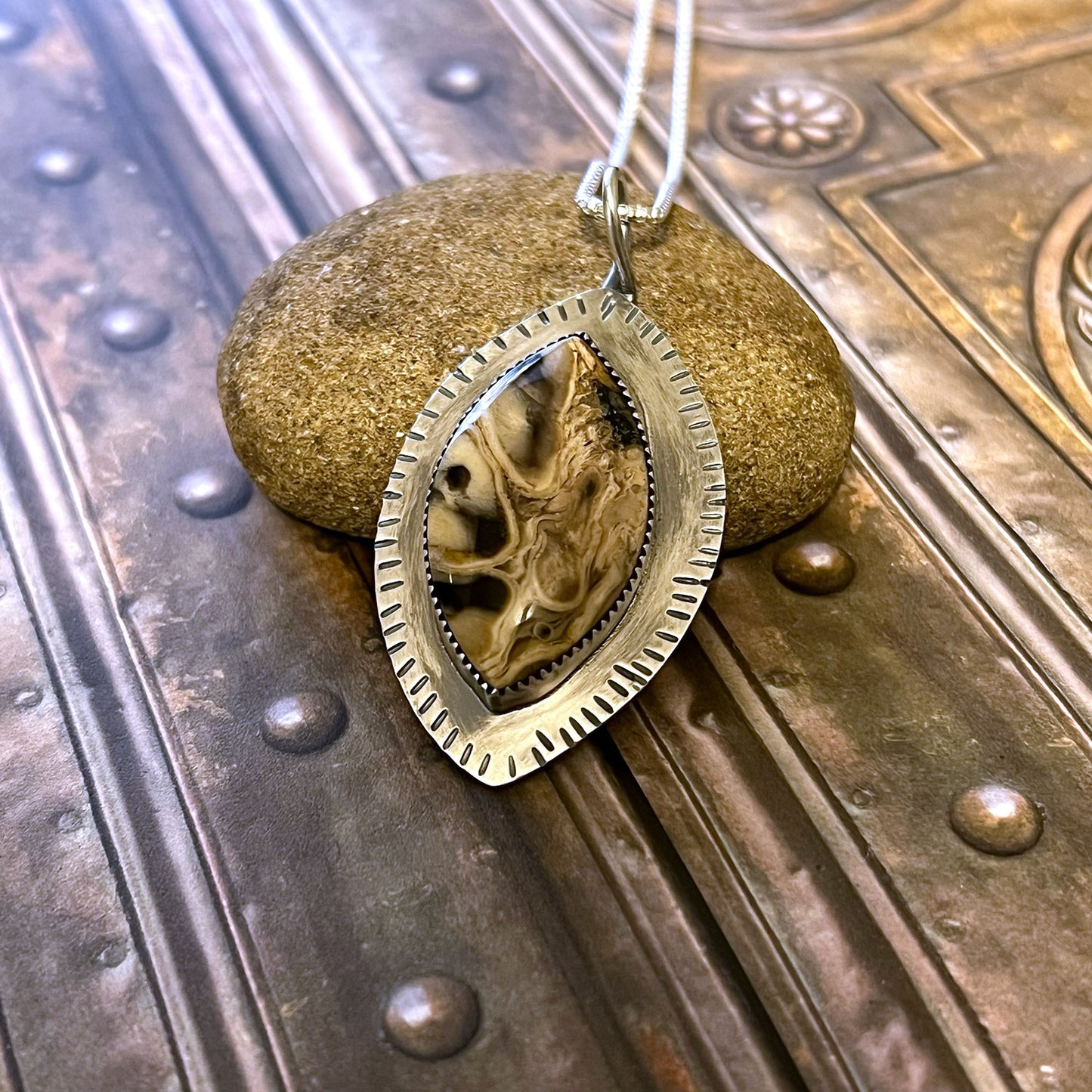 STERLING SILVER PALM WOOD NECKLACE - PATIENCE TALISMAN