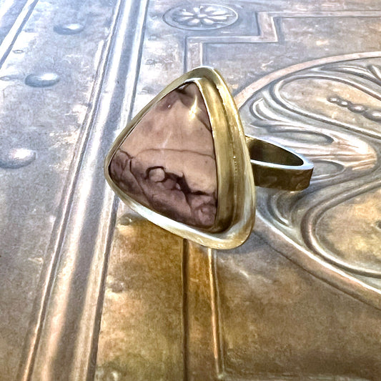 STERLING SILVER TIFFANY STONE TRIANGLE RING - I RELEASE TALISMAN