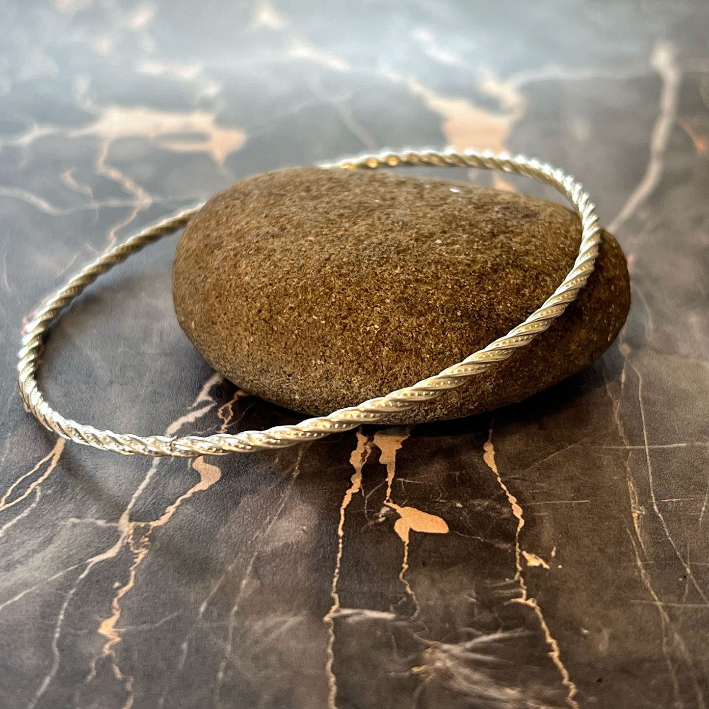 STERLING SILVER PATTERNED BANGLE - MIRROR OF THE SOUL TALISMAN