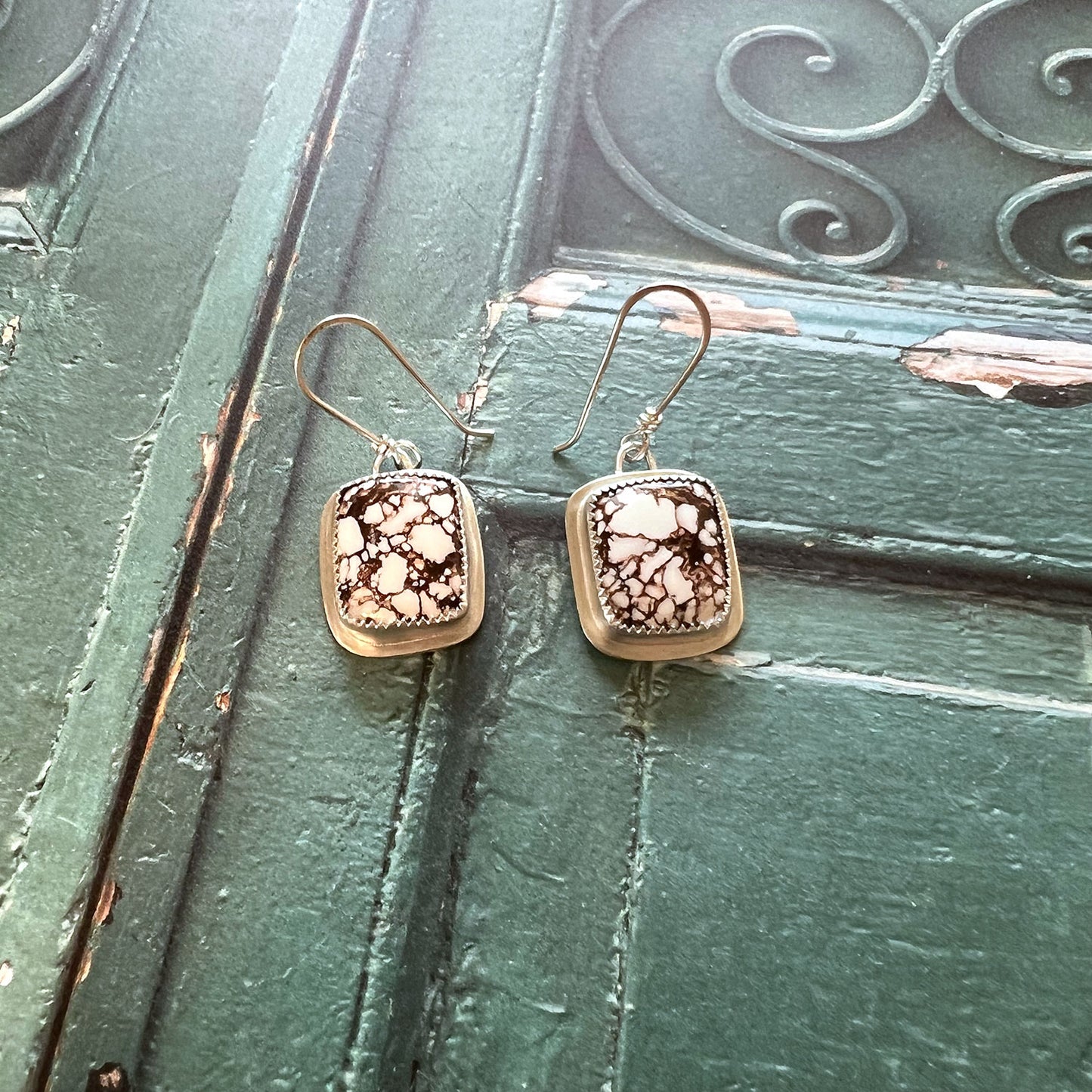 STERLING SILVER WILD HORSE MAGNESITE EARRINGS - CREATIVE BOOST TALISMAN