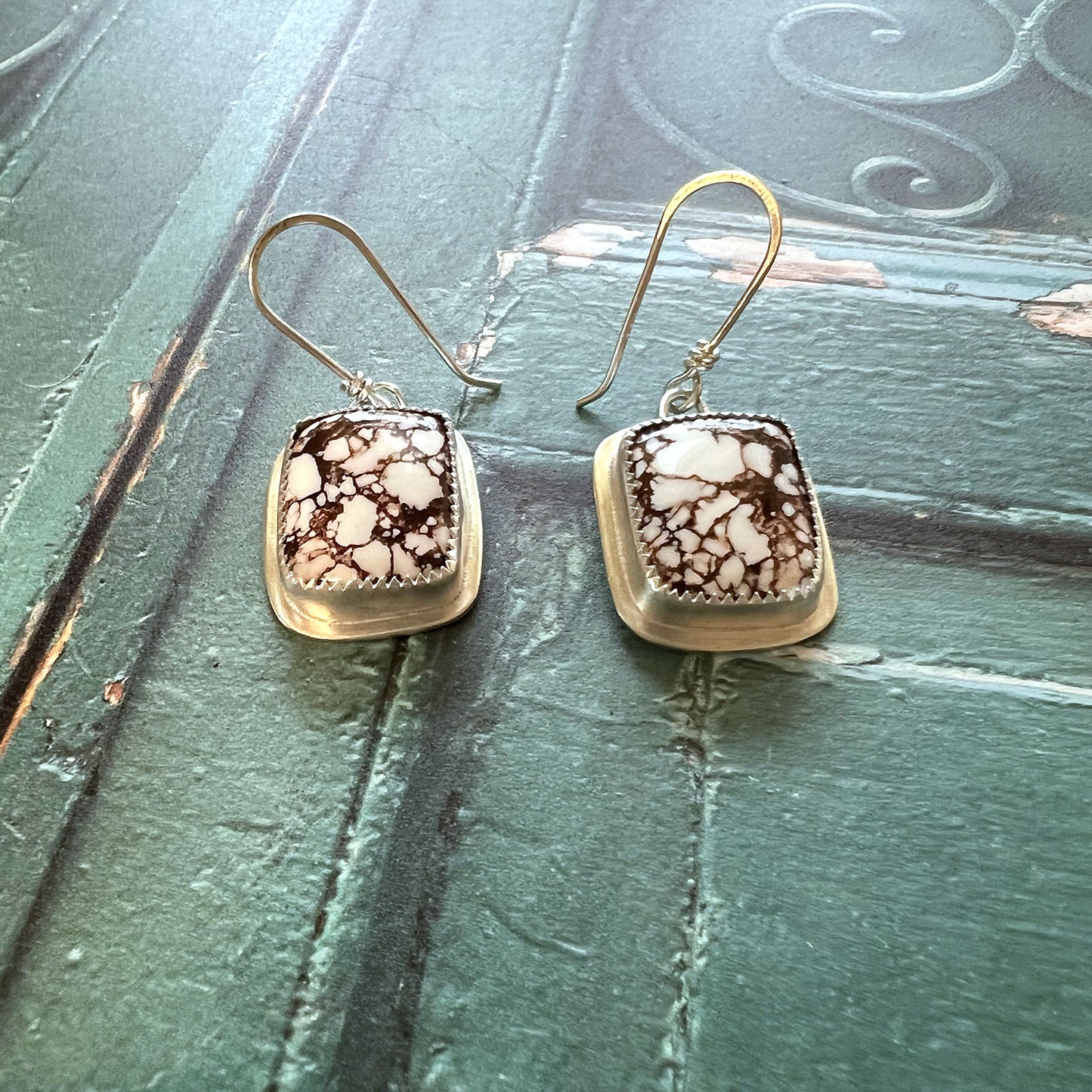 STERLING SILVER WILD HORSE MAGNESITE EARRINGS - CREATIVE BOOST TALISMAN