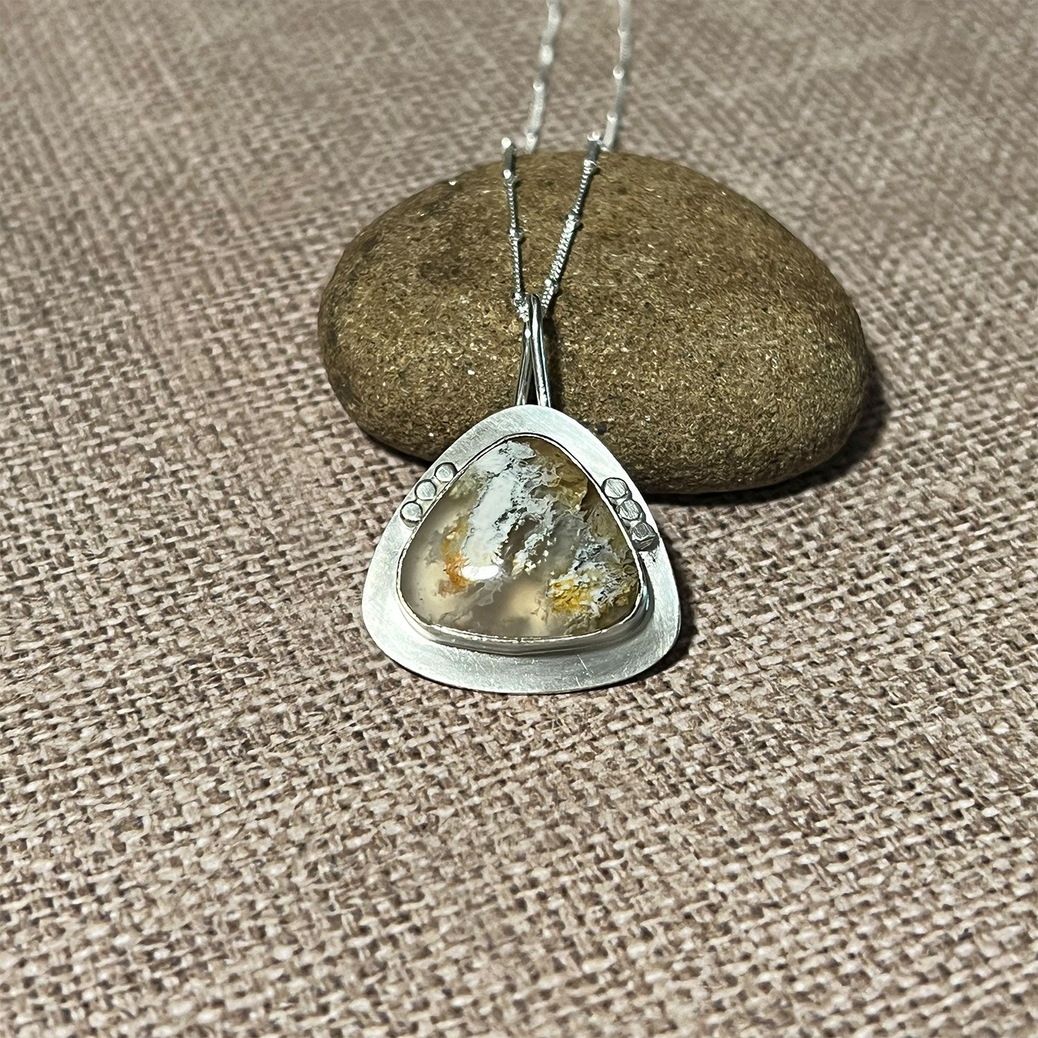 STERLING SILVER NORTH RIDGE PLUME AGATE NECKLACE - PROTECTIVE EMBRACE TALISMAN