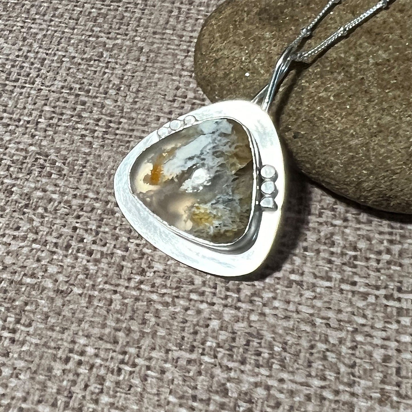 STERLING SILVER NORTH RIDGE PLUME AGATE NECKLACE - PROTECTIVE EMBRACE TALISMAN