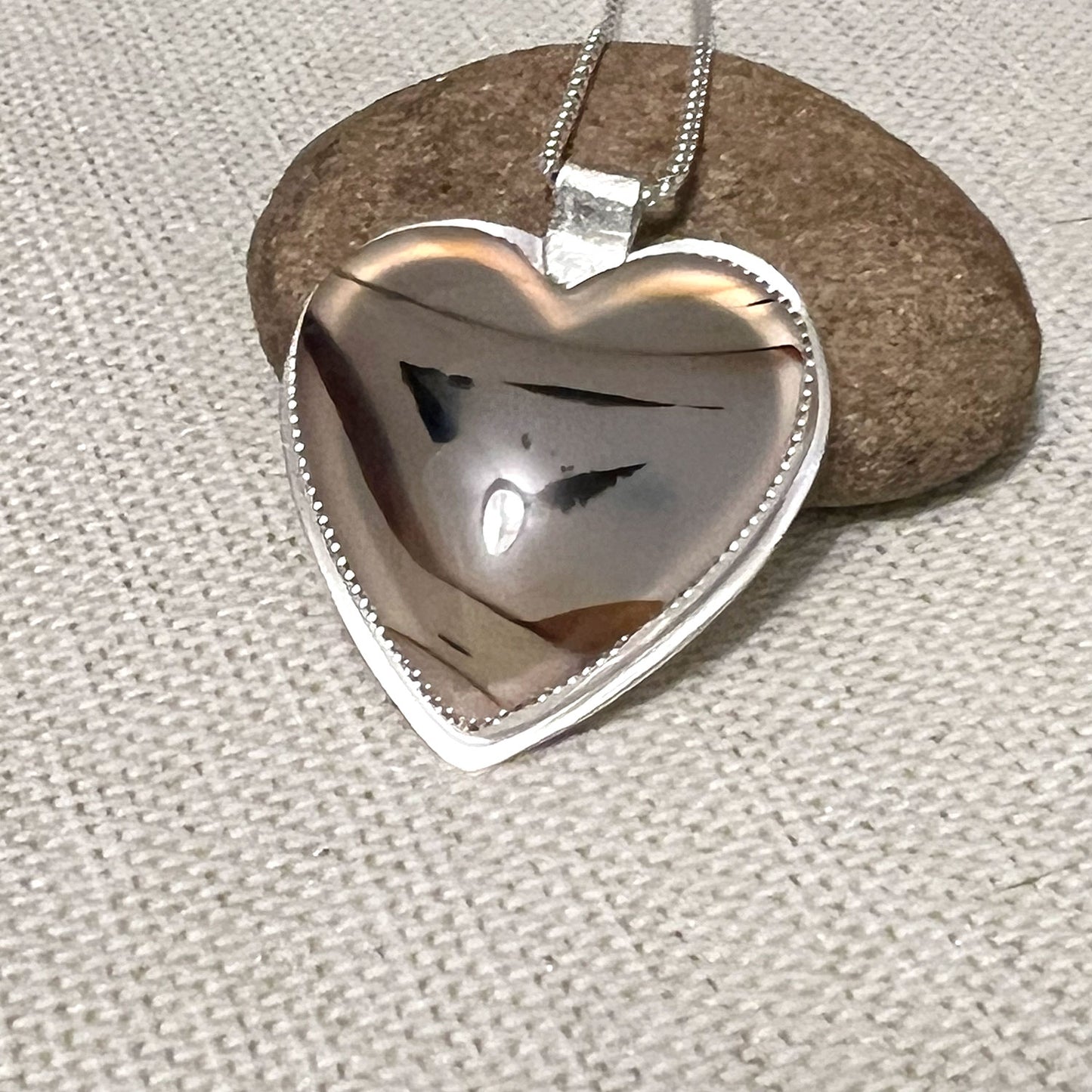 STERLING SILVER MAD RIVER AGATE HEART NECKLACE - PROTECTIVE EMBRACE TALISMAN