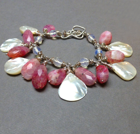 FINE SILVER MOP CHALCEDONY BRACELET - GENTLENESS TALISMAN