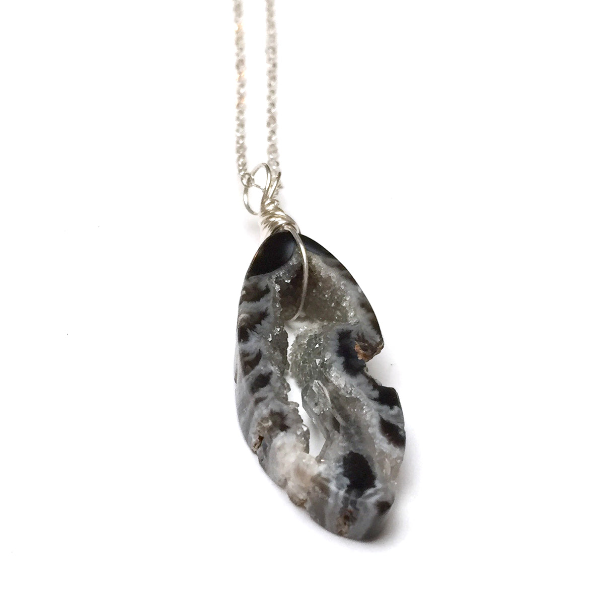 STERLING SILVER AGATE DRUZY NECKLACE - STRENGTHEN MY SPIRIT TALISMAN