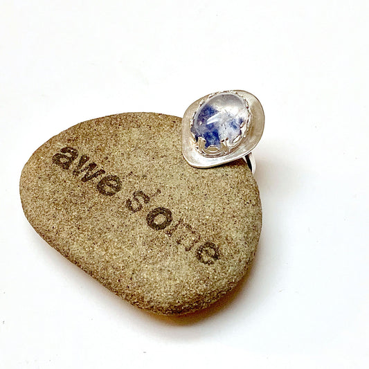 STERLING SILVER DUMORTIERITE IN QUARTZ BEZEL RING - STAND UP TALISMAN