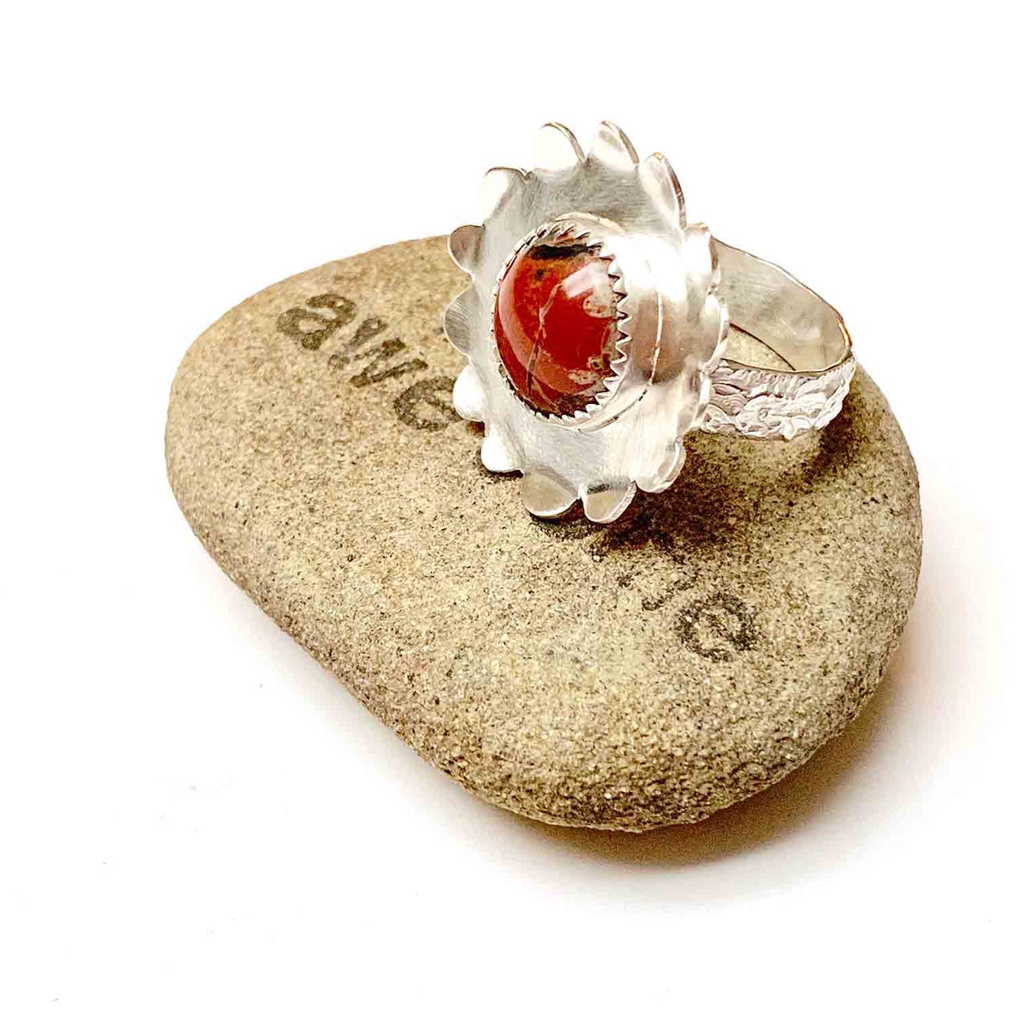 STERLING SILVER RED JASPER FLOWER RING - MOTHER EARTH TALISMAN